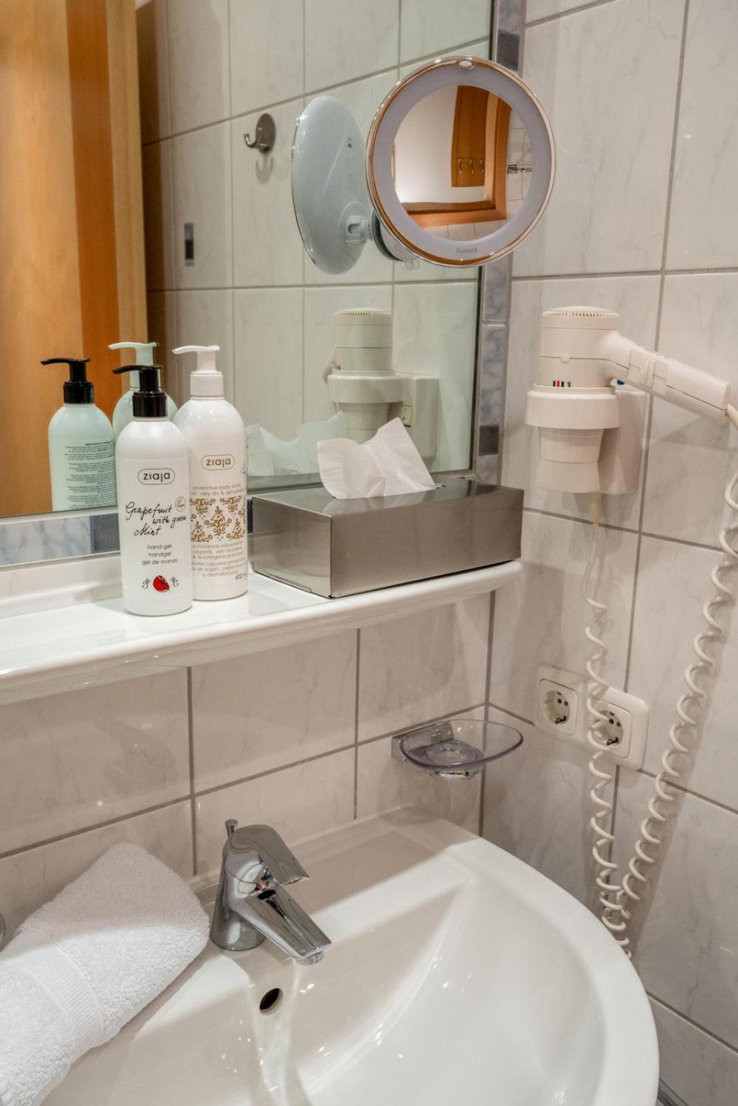 Hotel Haus Waldhof Ischgl Pokój zdjęcie